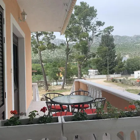 Apartment By The Sea Seline, Paklenica - 17955 *